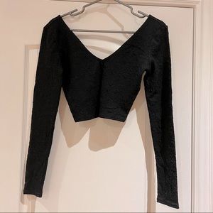 NEW BLACK CROP TOP(Free with purchased )
